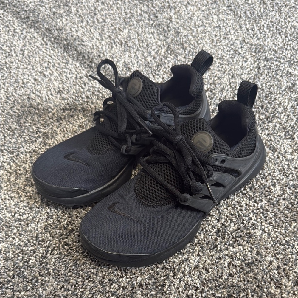 Nike Presto Black Mesh Sneakers